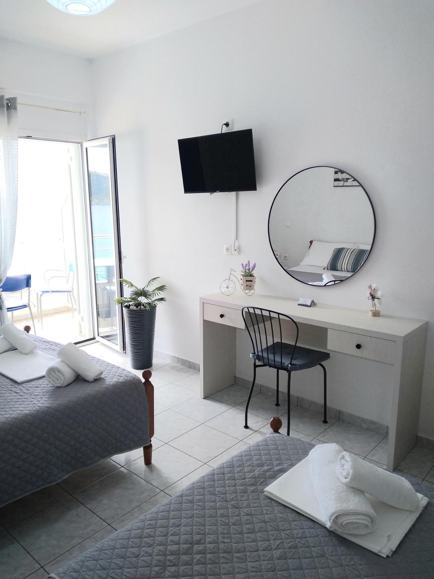 Nadim Rooms ฮีมาเรอ ภายนอก รูปภาพ